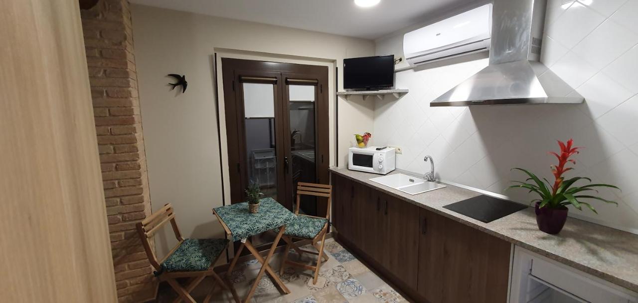 Apartamentos La Venta Del Rome Horta de Sant Joan Room photo